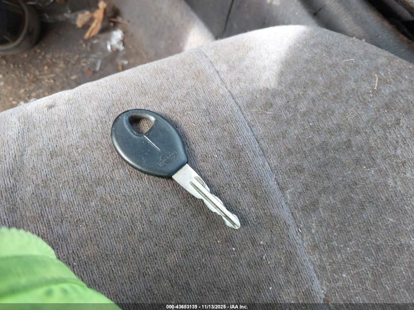 1995 Nissan Maxima Gle/Gxe/Se VIN: JN1CA21D4ST601942 Lot: 43683139