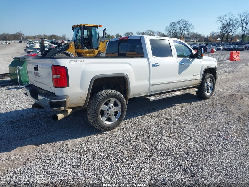 1GT12ZE86FF586310 2015 GMC SIERRA photo no. 4
