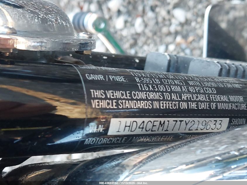 1996 Harley-Davidson Xl883 Hugger VIN: 1HD4CEM17TY219633 Lot: 43683154