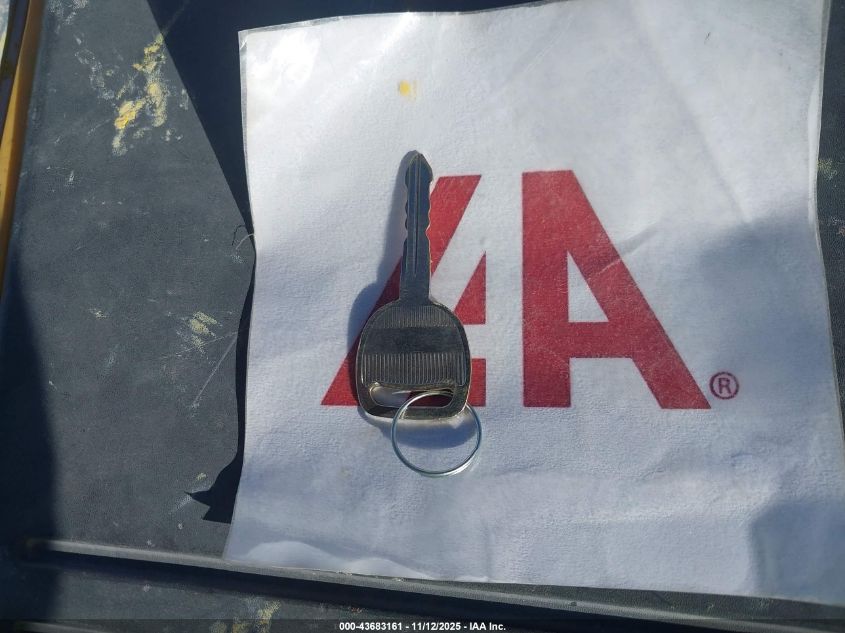 2005 Chevrolet Silverado 1500 Work Truck VIN: 1GCEC14X05Z262730 Lot: 43683161