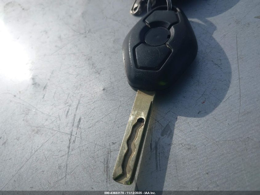 2003 BMW 325I VIN: WBAEV33423KL80343 Lot: 43683178