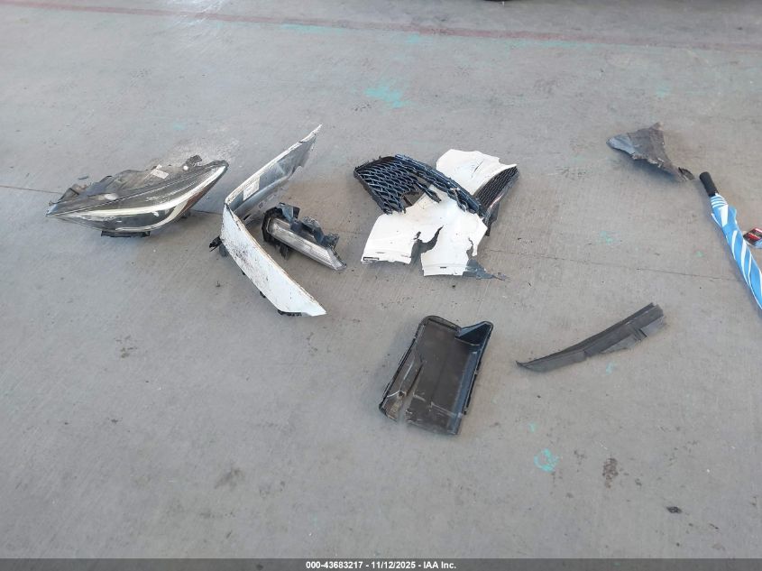 2017 Infiniti Qx30 Premium VIN: SJKCH5CRXHA039565 Lot: 43683217