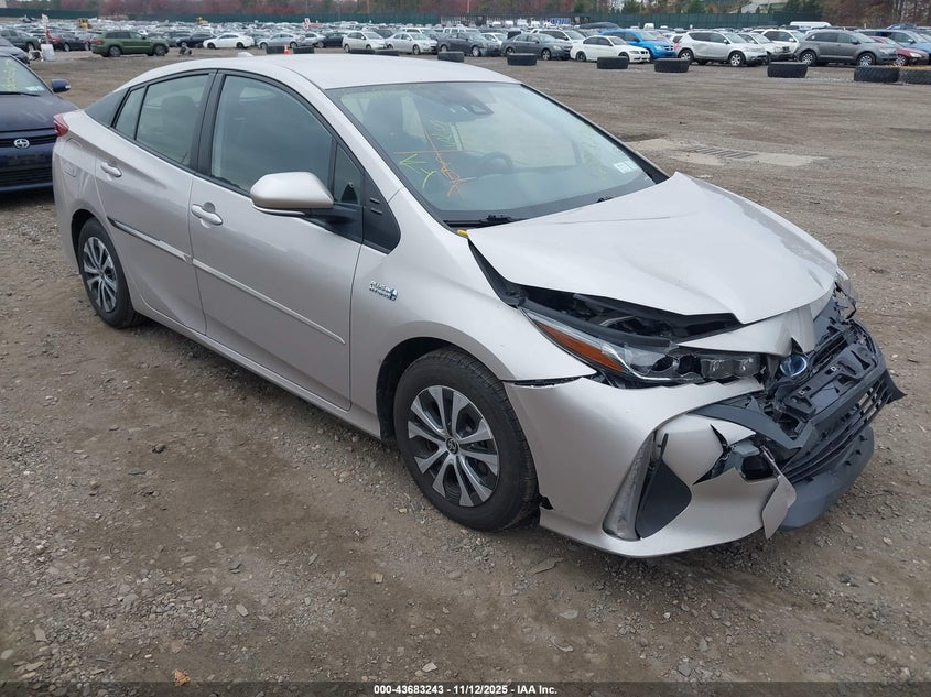 TOYOTA PRIUS PRIME XLE