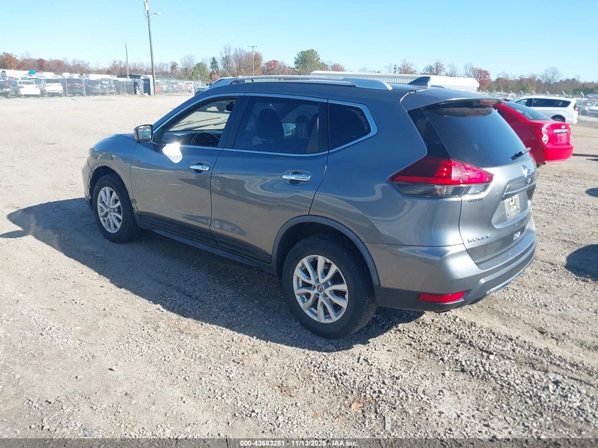 JN8AT2MV9JW301981 2018 NISSAN ROGUE photo no. 3