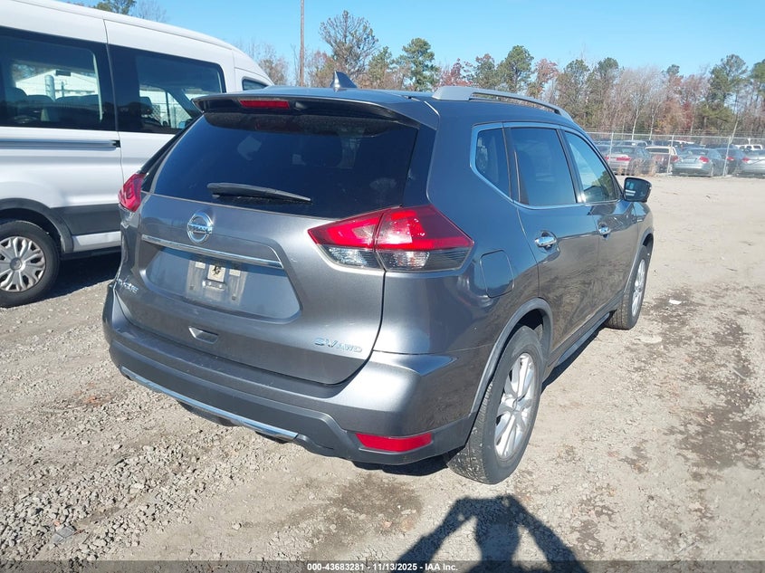 JN8AT2MV9JW301981 2018 NISSAN ROGUE photo no. 4