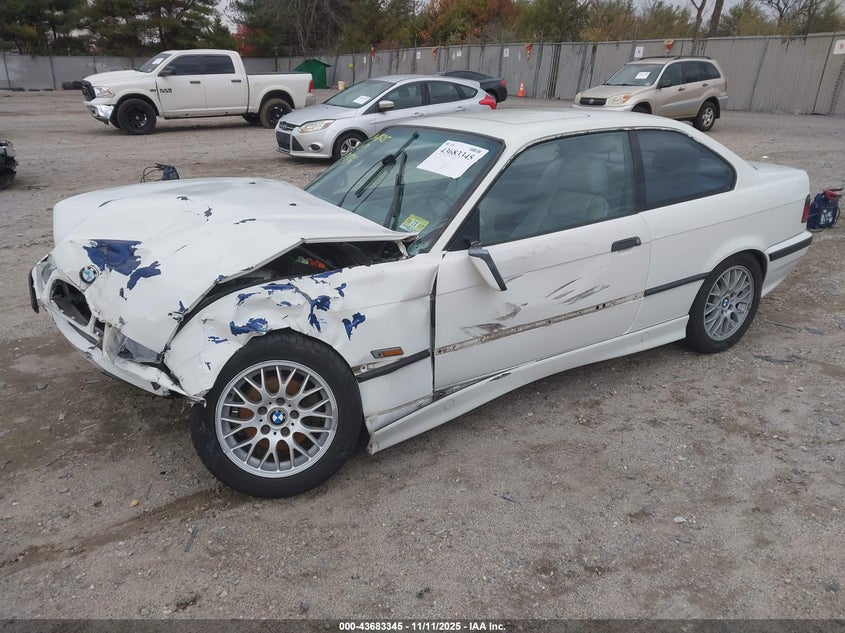 WBABF7322WEH41453 1998 BMW 3ER photo no. 2