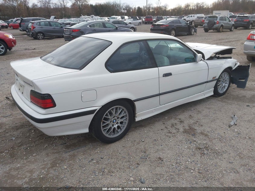 WBABF7322WEH41453 1998 BMW 3ER photo no. 4