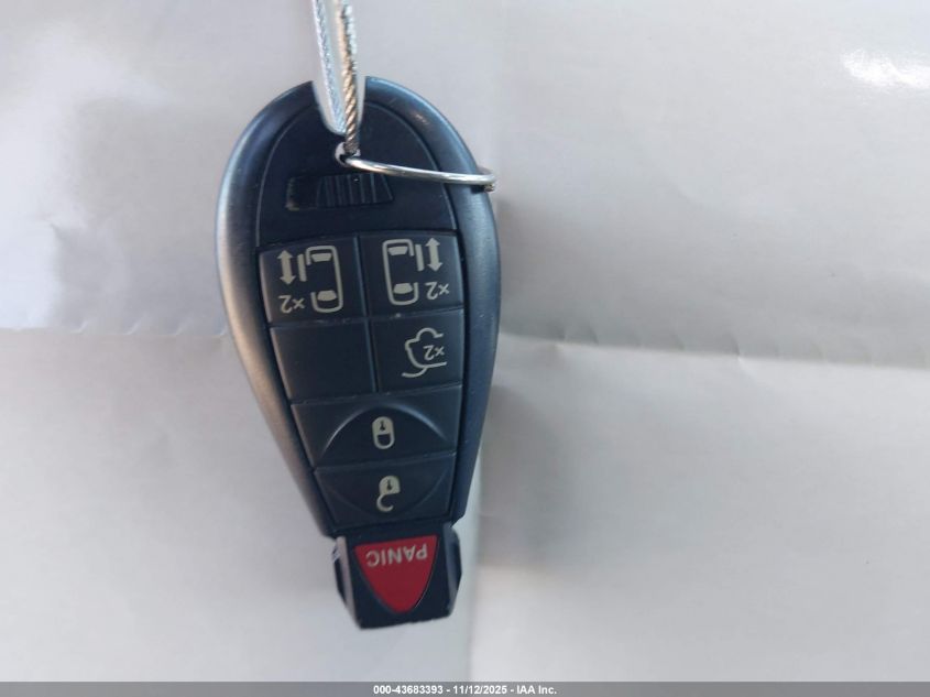 2015 Chrysler Town & Country Touring VIN: 2C4RC1BG4FR538018 Lot: 43683393