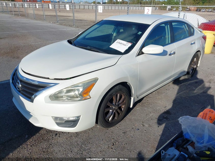 2015 NISSAN ALTIMA 2.5 S - 1N4AL3AP3FN902958
