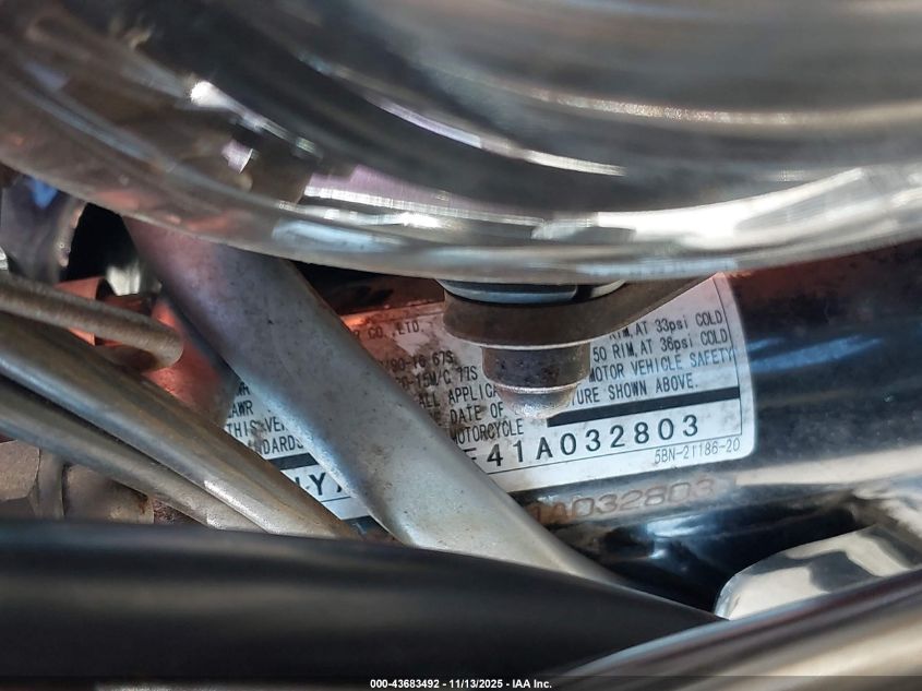 2001 Yamaha Xvs65 A VIN: JYAVM01E41A032803 Lot: 43683492