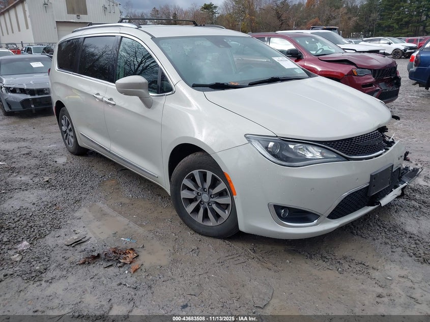 2019 CHRYSLER PACIFICA TOURING L PLUS - 2C4RC1EG7KR702464