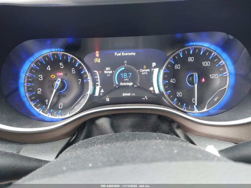 2019 Chrysler Pacifica Touring L Plus VIN: 2C4RC1EG7KR702464 Lot: 43683508