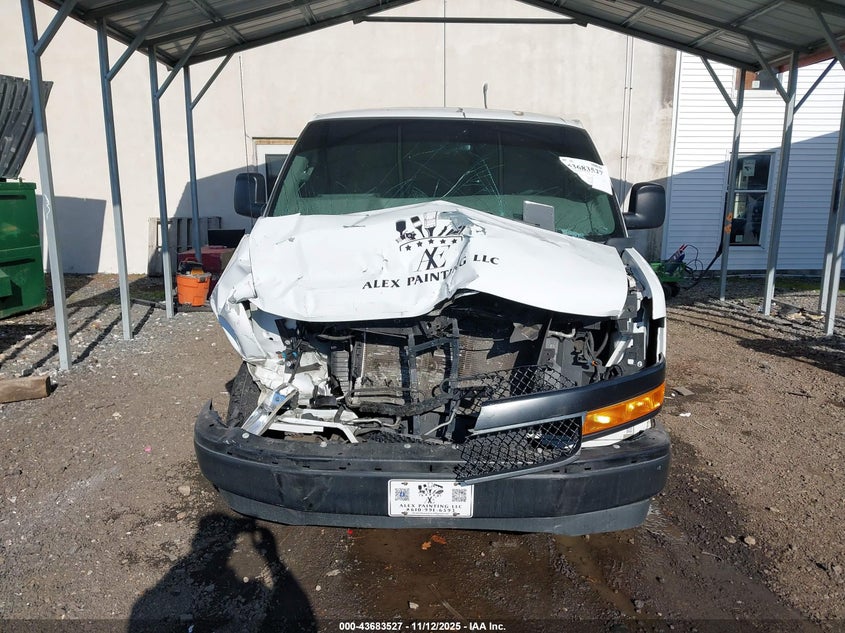 2018 Chevrolet Express 2500 Work Van VIN: 1GCWGAFG1J1205306 Lot: 43683527