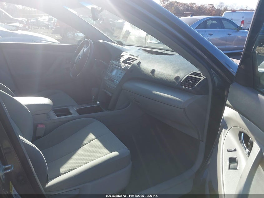 4T1BB46K39U095724 2009 TOYOTA CAMRY photo no. 5