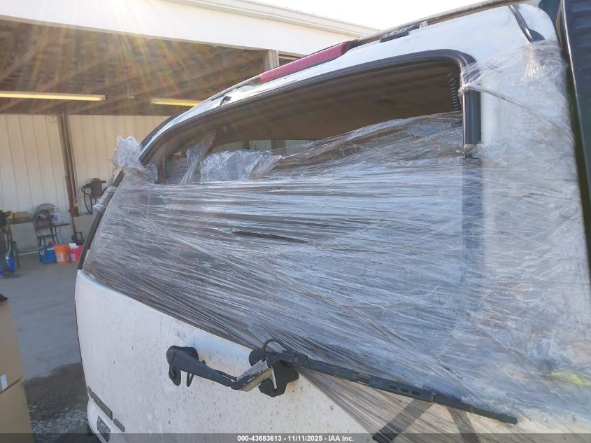 2004 Chevrolet Tahoe Lt VIN: 1GNEC13ZX4R247211 Lot: 43683613