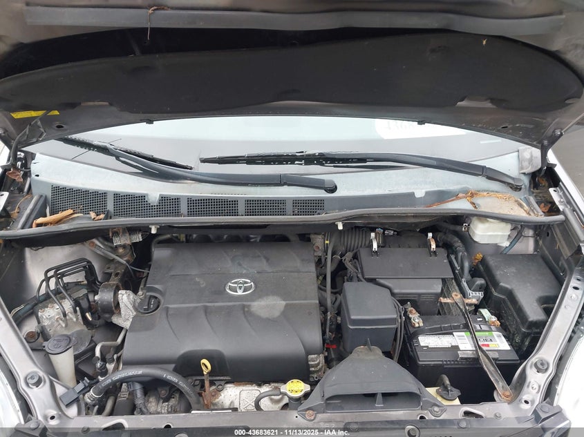 5TDKK3DC0CS279105 2012 TOYOTA SIENNA photo no. 10