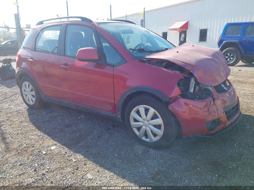 SUZUKI SX4 PREMIUM/TECH VALU PKG (NAV)