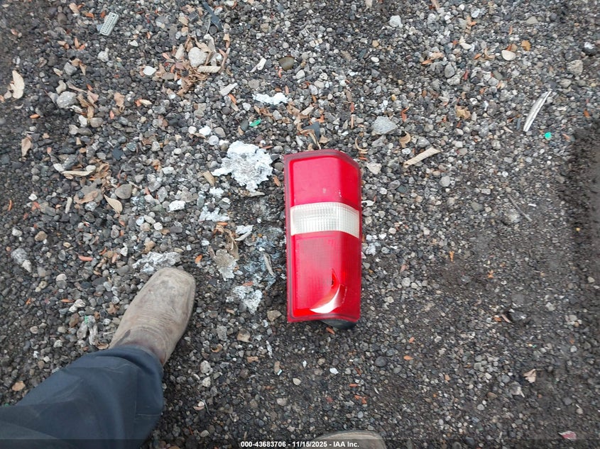 2008 Chevrolet Express Work Van VIN: 1GBHG39C781183954 Lot: 43683706