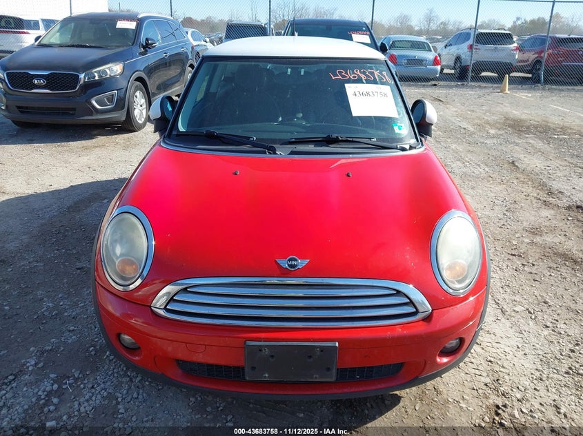 2010 Mini Cooper VIN: WMWMF3C51ATZ28017 Lot: 43683758