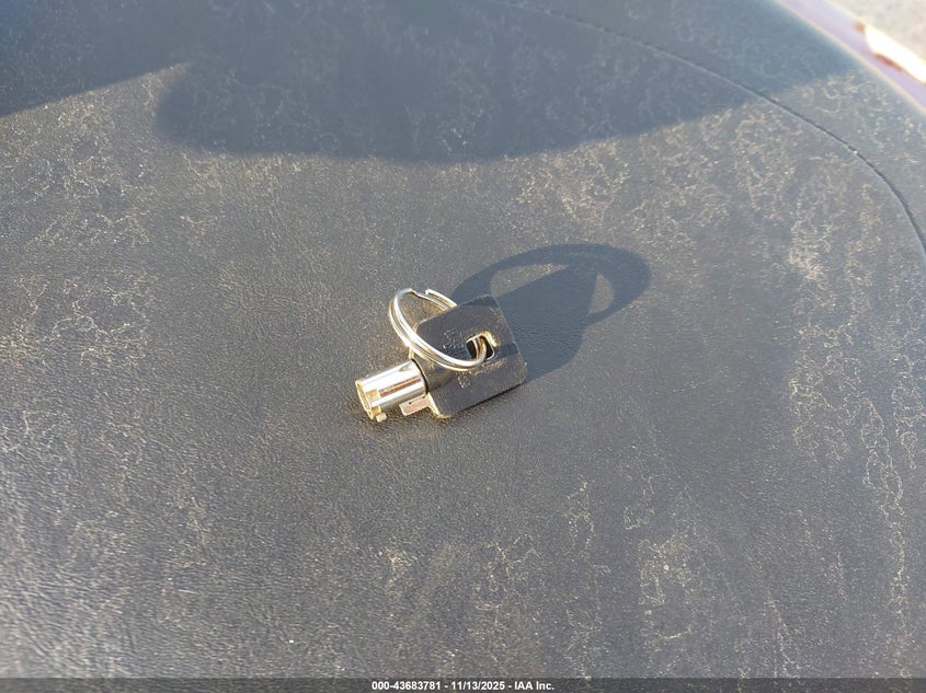 2017 Harley-Davidson Flhr Road King VIN: 1HD1FBC16HB614858 Lot: 43683781