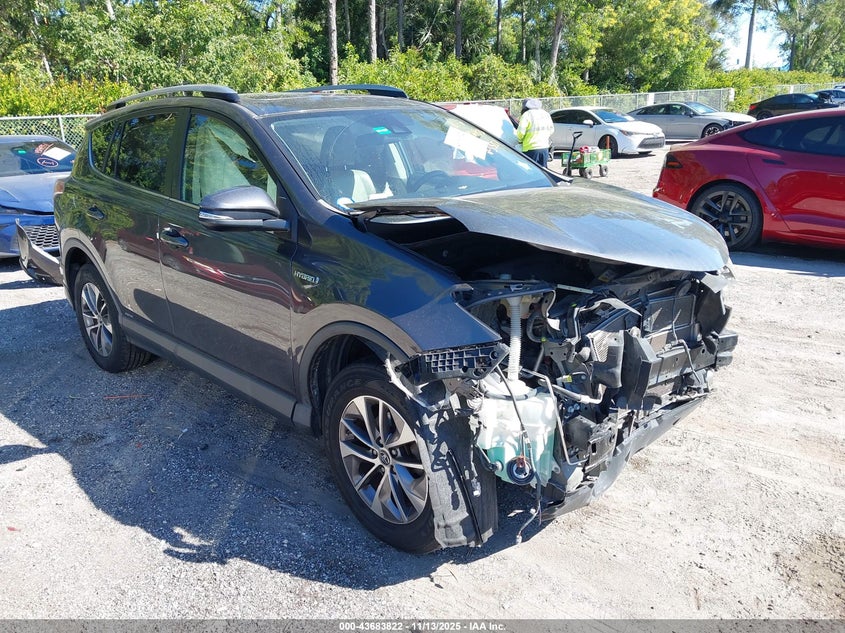 2017 TOYOTA RAV4 HYBRID XLE - JTMRJREVXHD105551