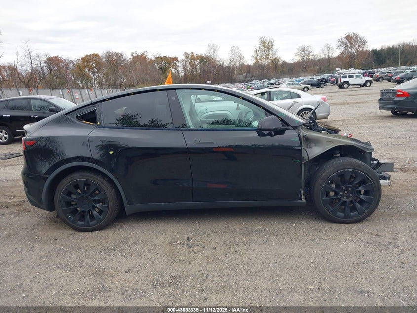 2020 Tesla Model Y Long Range Dual Motor All-Wheel Drive VIN: 5YJYGDEE5LF049453 Lot: 43683835