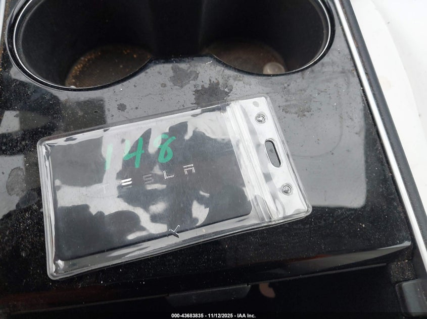 2020 Tesla Model Y Long Range Dual Motor All-Wheel Drive VIN: 5YJYGDEE5LF049453 Lot: 43683835