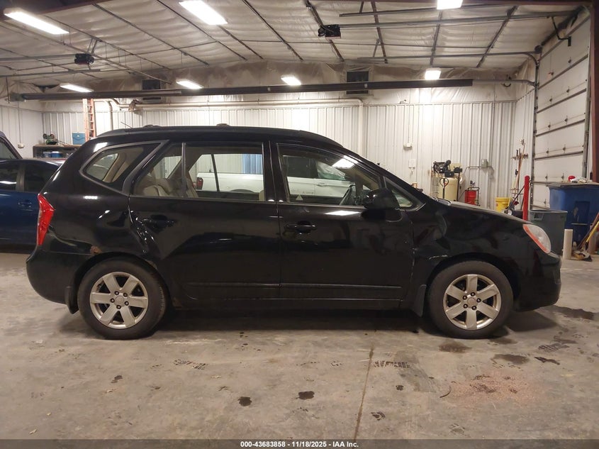 2008 Kia Rondo Lx VIN: KNAFG525787174420 Lot: 43683858