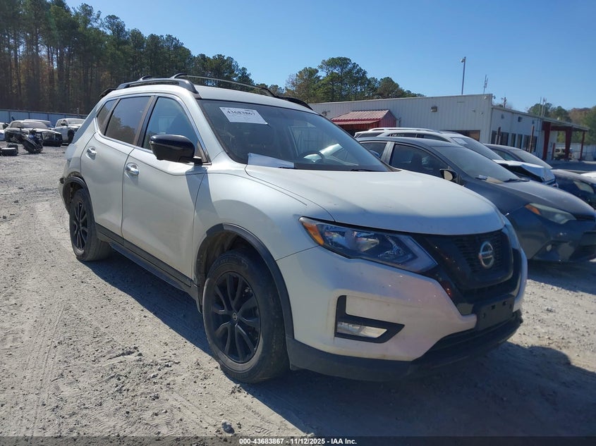 NISSAN ROGUE SV