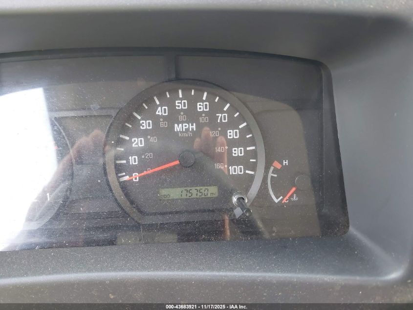 2020 Isuzu Refrigerated Box VIN: 54DCW1B3LS804320 Lot: 43683921