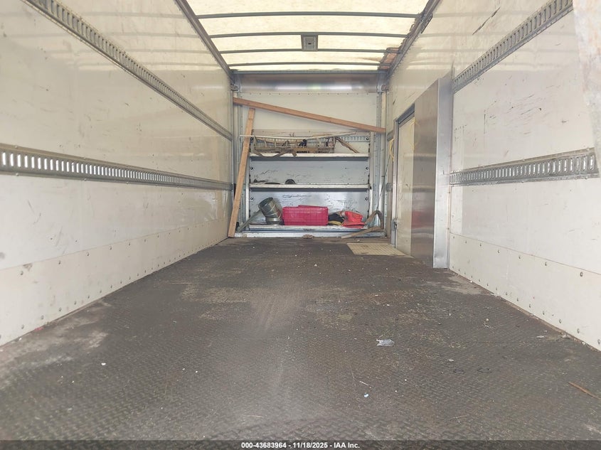 2020 Isuzu Nrr VIN: JALE5W164L7301832 Lot: 43683964