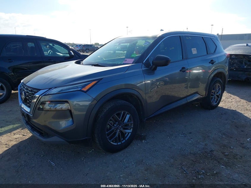 5N1BT3AB7PC739906 2023 NISSAN ROGUE photo no. 2
