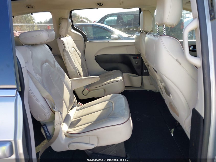 2020 Chrysler Pacifica Limited VIN: 2C4RC1GG6LR114148 Lot: 43684030