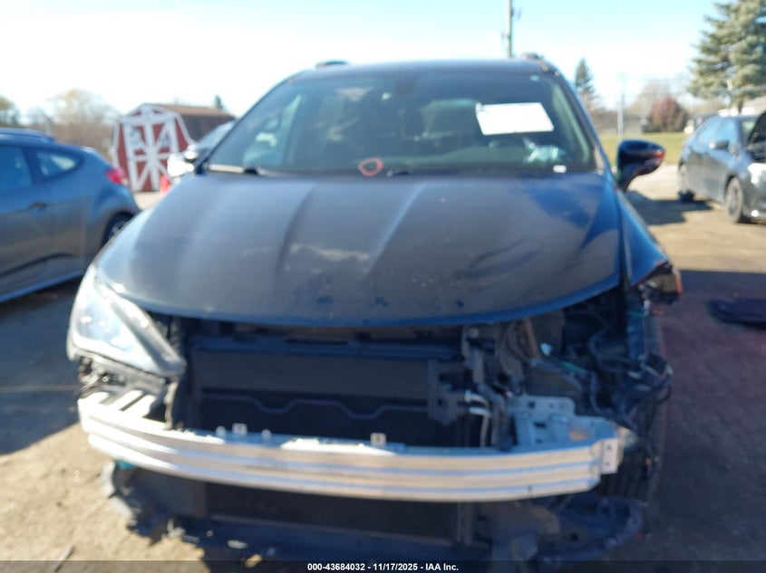 2018 Chrysler Pacifica Limited VIN: 2C4RC1GG6JR310894 Lot: 43684032