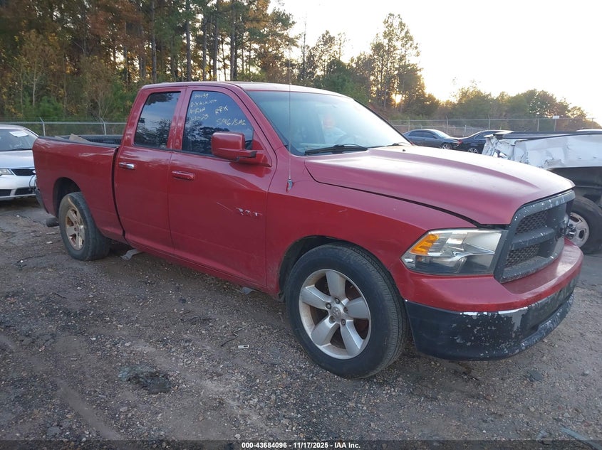 DODGE RAM 1500 SLT/SPORT/TRX