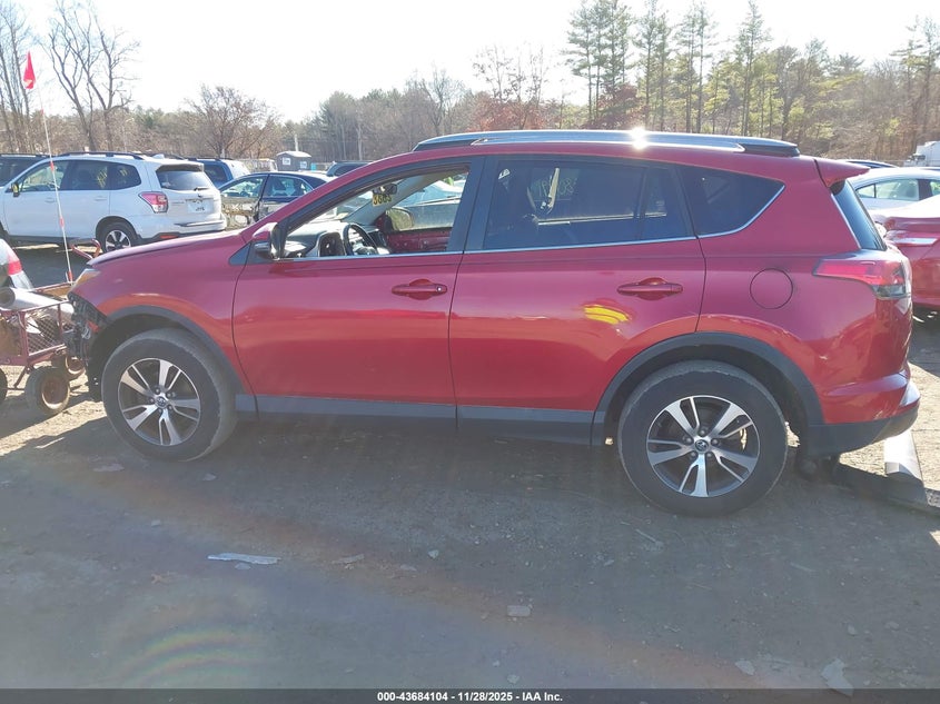 2017 Toyota Rav4 Xle VIN: JTMRFREV4HJ169913 Lot: 43684104