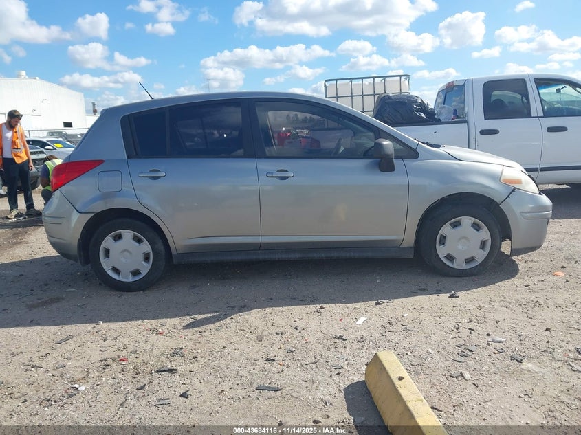 2009 Nissan Versa 1.8S VIN: 3N1BC13EX9L377967 Lot: 43684116