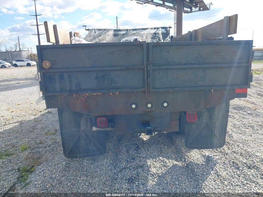 1999 Ford F-450 Lariat/Xl/Xlt VIN: 1FDXF46F9XEB49810 Lot: 43684117