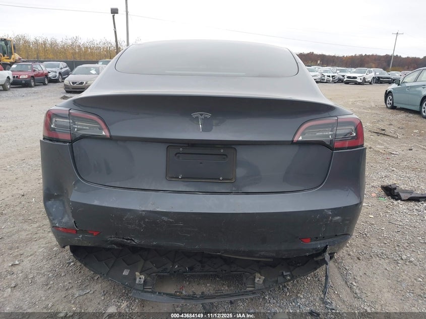 2023 Tesla Model 3 Rear-Wheel Drive VIN: 5YJ3E1EA1PF555136 Lot: 43684149