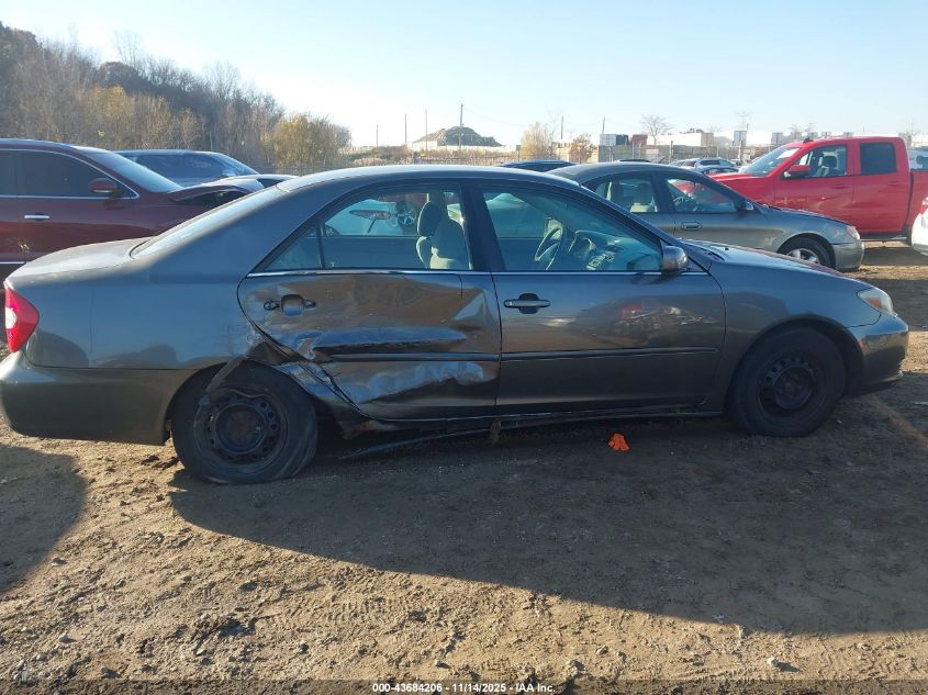 2003 Toyota Camry Le VIN: 4T1BE32K13U744807 Lot: 43684206