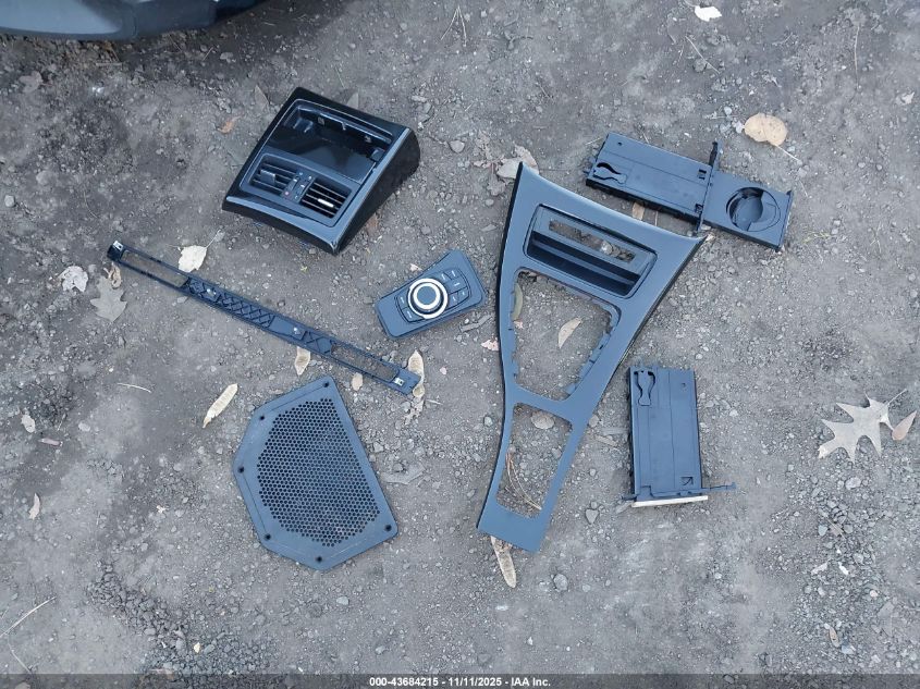 2008 BMW 328I VIN: WBAVA375X8NL51953 Lot: 43684215