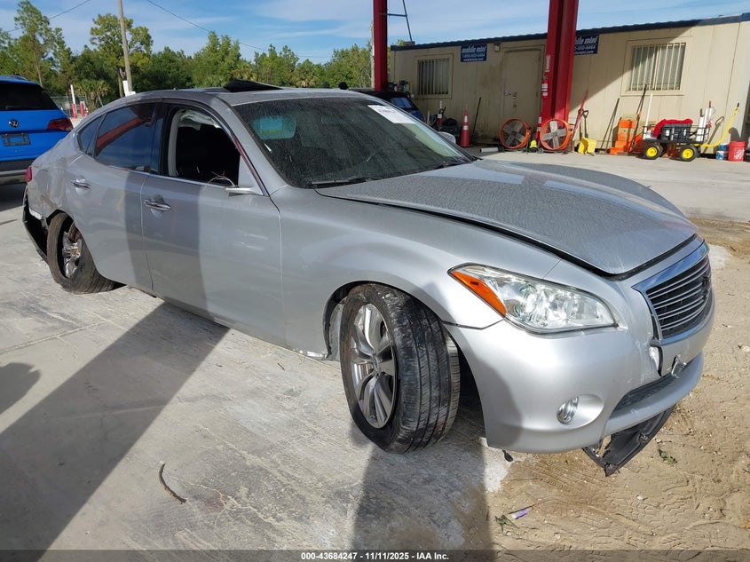 2013 INFINITI M37 - JN1BY1AP2DM514680
