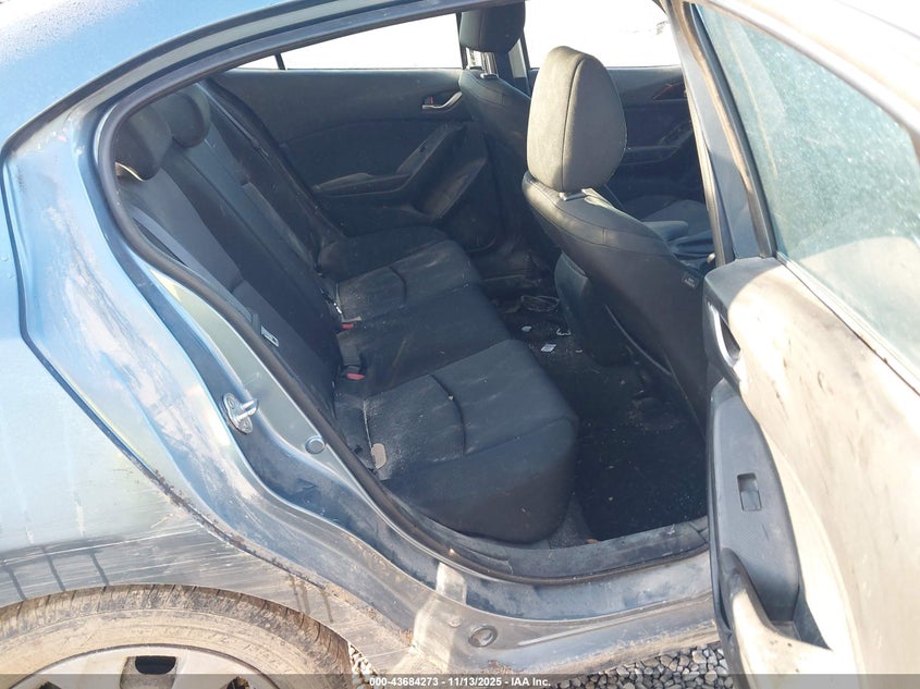 2014 Mazda Mazda3 I Sport VIN: JM1BM1U72E1117025 Lot: 43684273