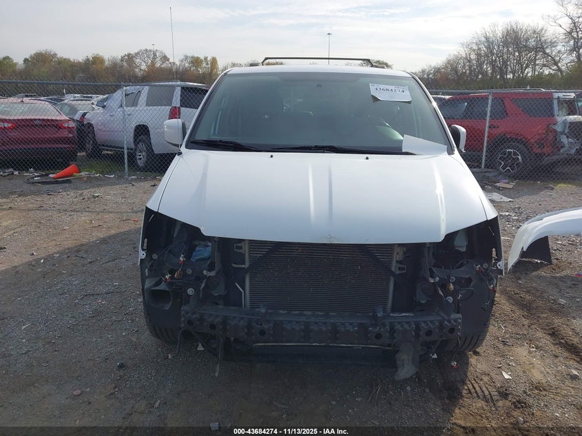 2015 Chrysler Town & Country Touring VIN: 2C4RC1BGXFR514046 Lot: 43684274