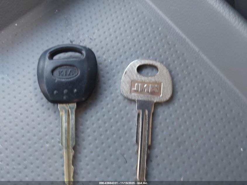 2012 Kia Sedona Lx VIN: KNDMG4C71C6426004 Lot: 43684331