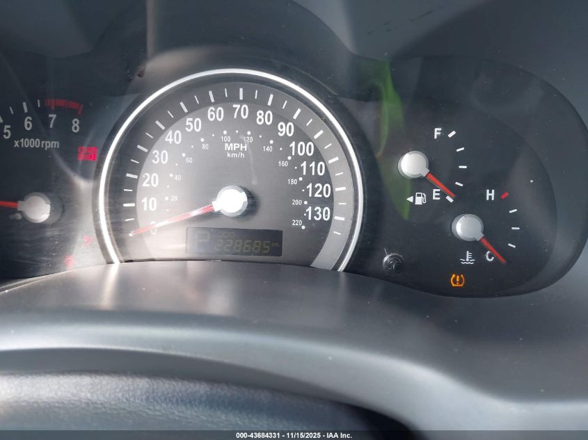 2012 Kia Sedona Lx VIN: KNDMG4C71C6426004 Lot: 43684331