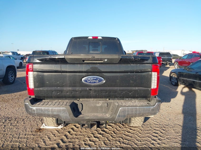 2019 Ford F-350 Lariat VIN: 1FT8W3BT8KEF76886 Lot: 43684379