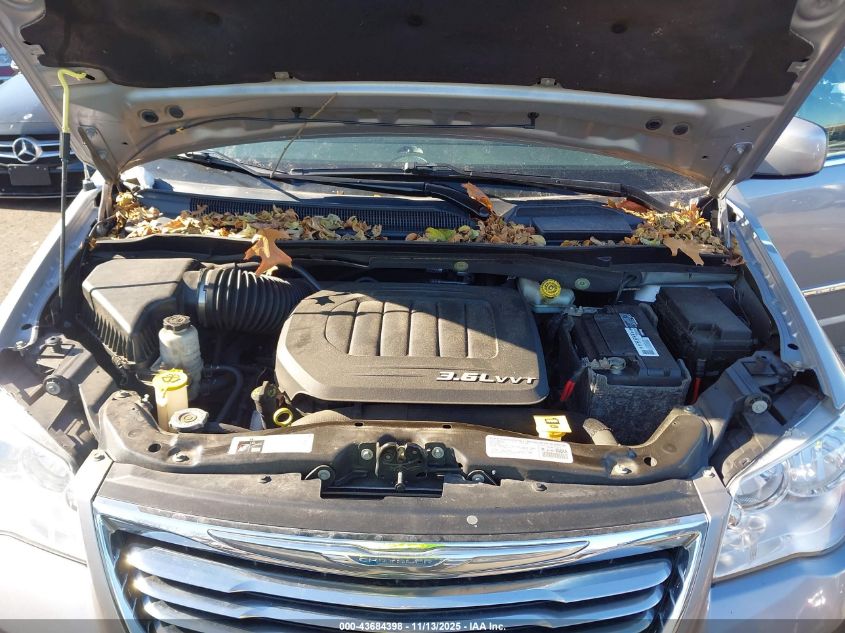 2014 Chrysler Town & Country Touring VIN: 2C4RC1BG2ER225225 Lot: 43684398