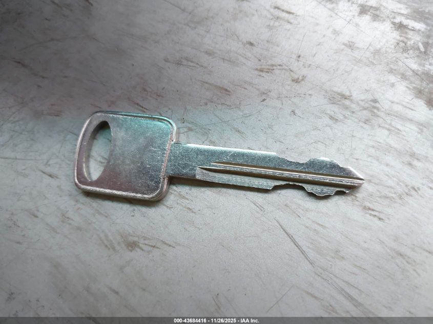 1997 Ford F-150 Lariat/Standard/Xl/Xlt VIN: 1FTDX1766VKD26538 Lot: 43684416