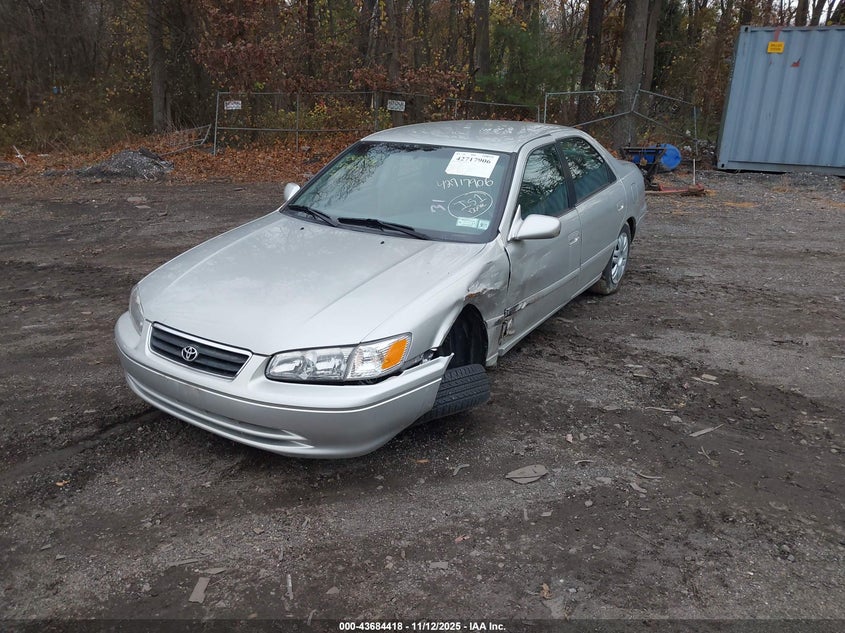 4T1BG22KX14788029 2001 TOYOTA CAMRY photo no. 2